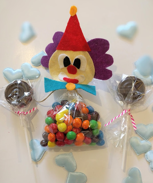 ממתקים מחופשים לליצן