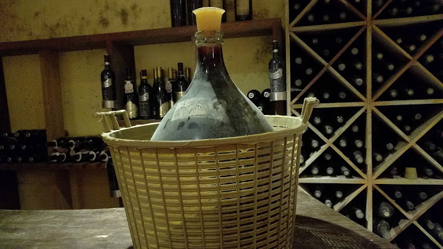 בקבוק יין עתיק