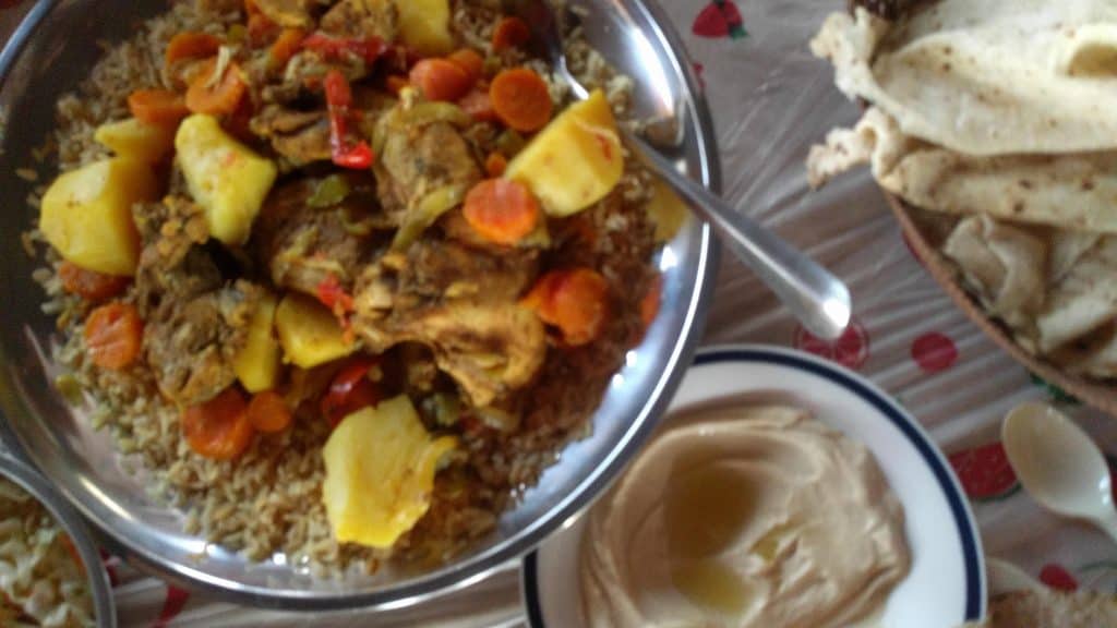 אירוח בדואי יאהלה קמפינג