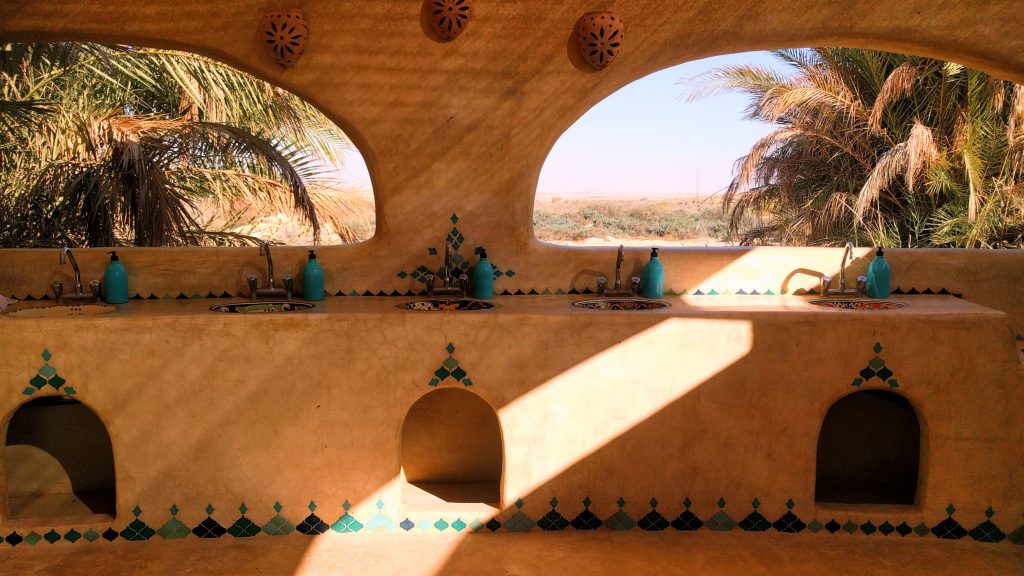 מה עושים בנגב ואיפה ישנים חאן באורתיים