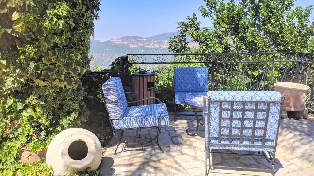 צפת מלון רות רימונים