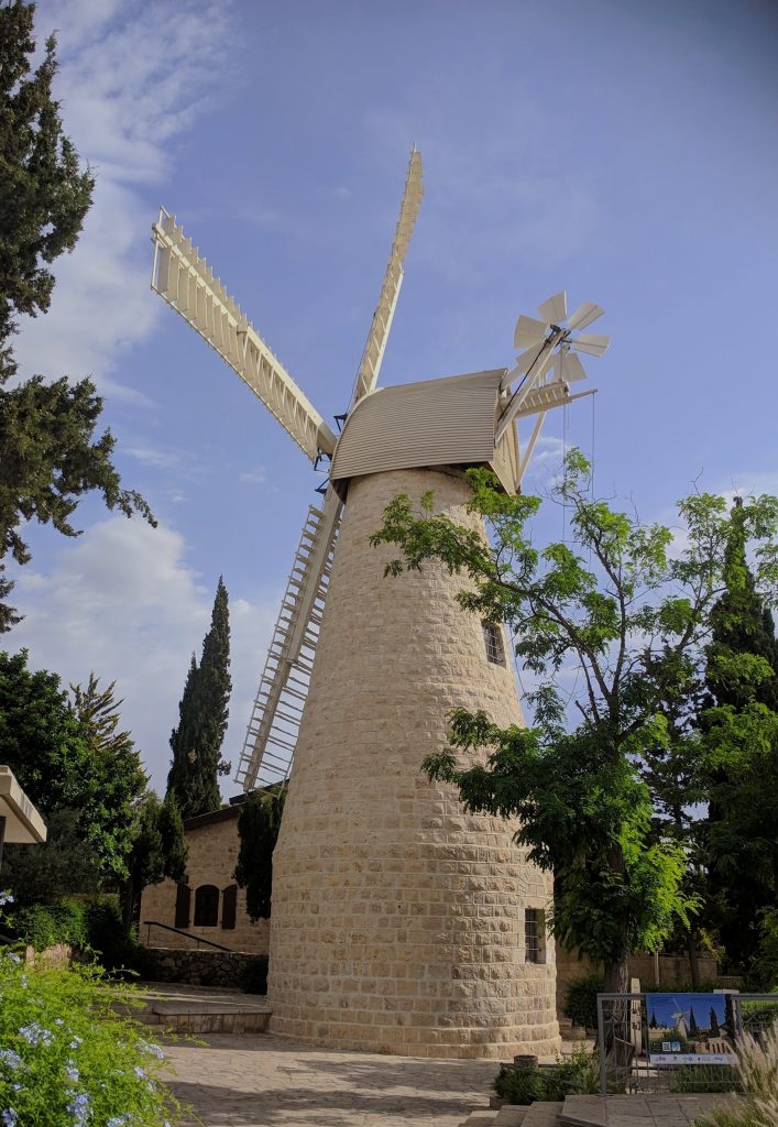 ירושלים טחנת הרוח ימין משה