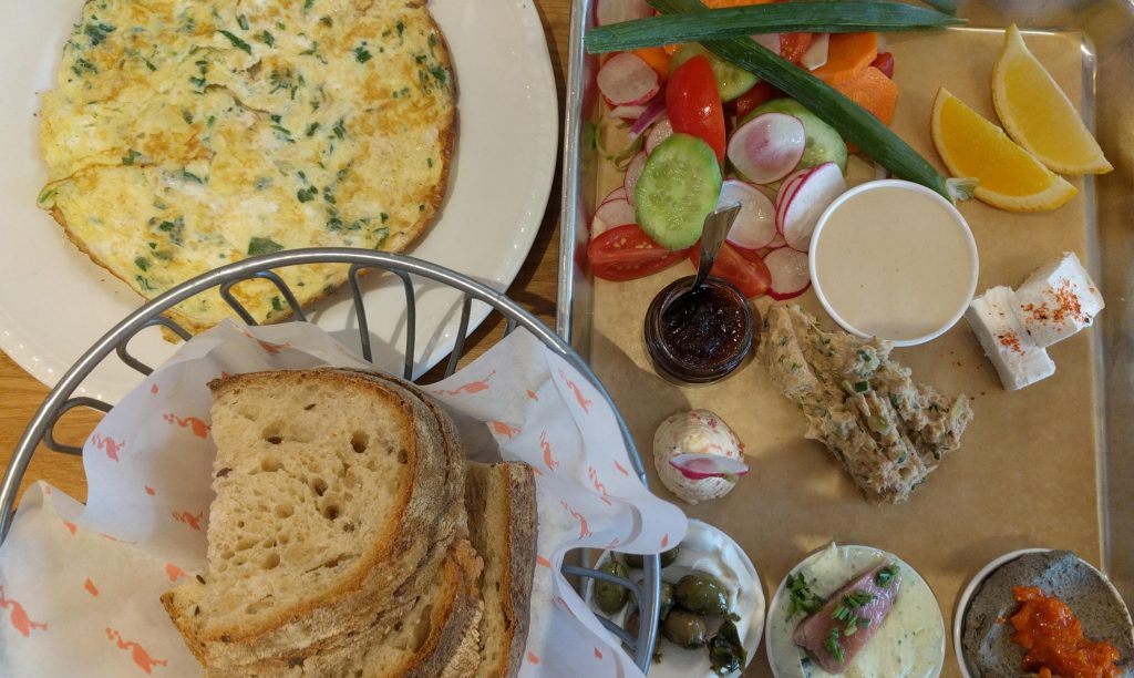 טעמים בעמקים