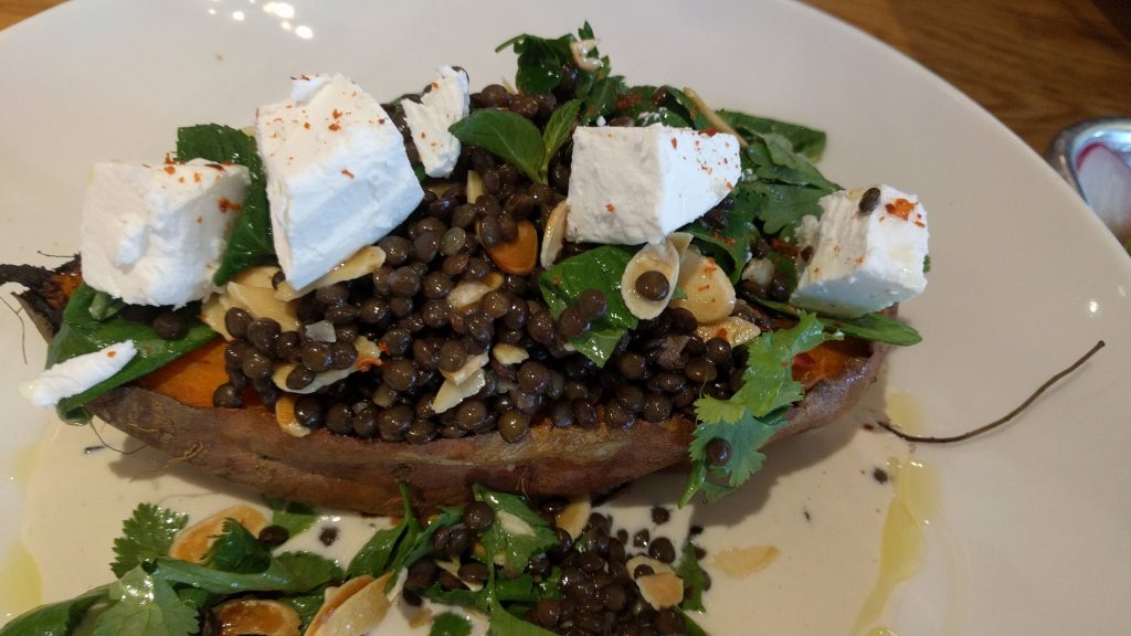 טעמים בעמקים