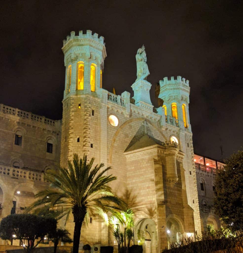 ירושלים שמתחת נוטרדם דה ג'רוזלם