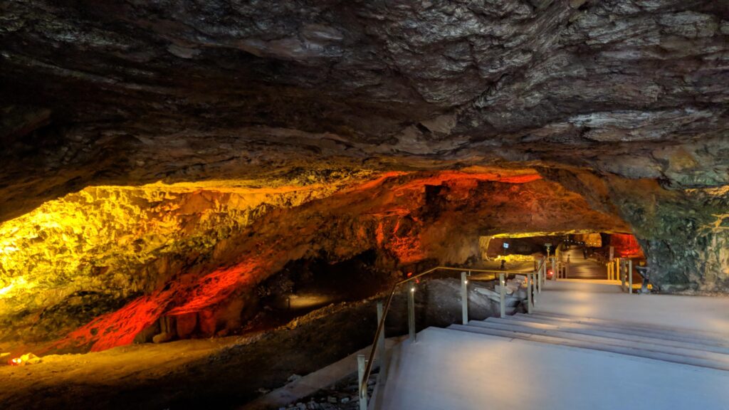 ירושלים שמתחת מערת צידקיהו