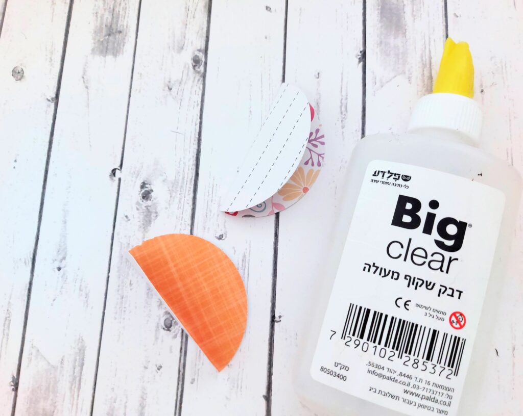 קישוטים לסוכות איך מכינים כדור צבעוני לסוכה