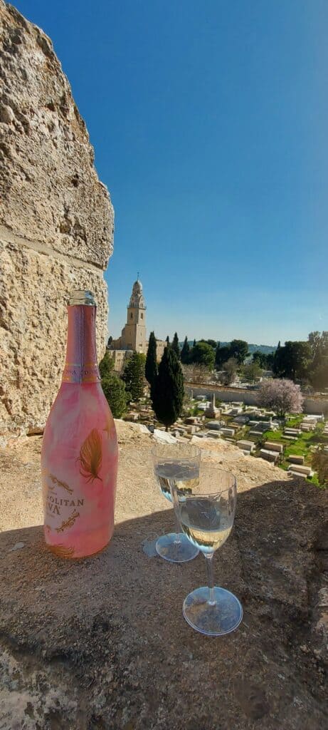 ירושלים של מעלה סיום סיור נשים על החומות